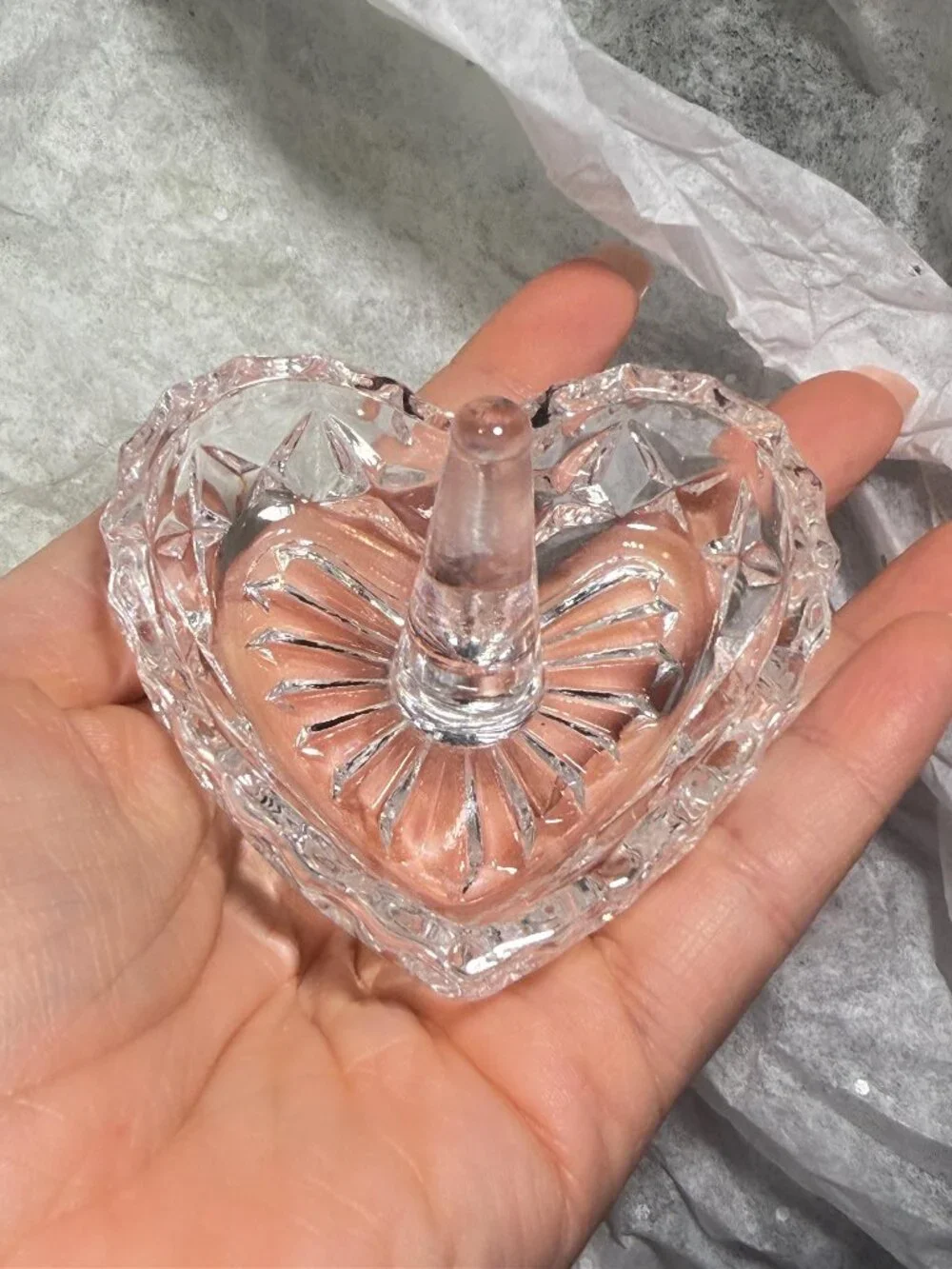 Vintage Heart Crystal Ring Holder Etched Glass Jewelry Dish Vanity Decor